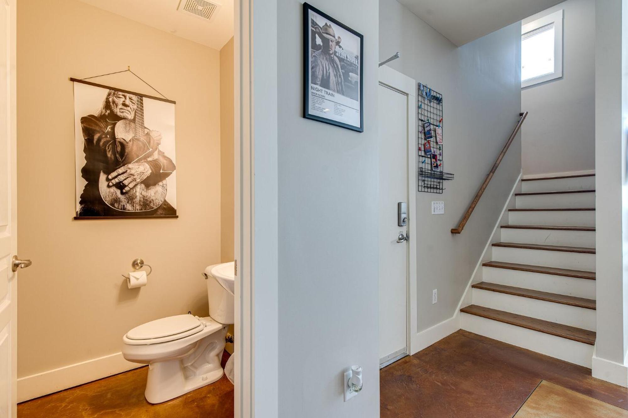 Apartamento The Celebrity - Minutes To Broadway With A Balcony Nashville Exterior foto