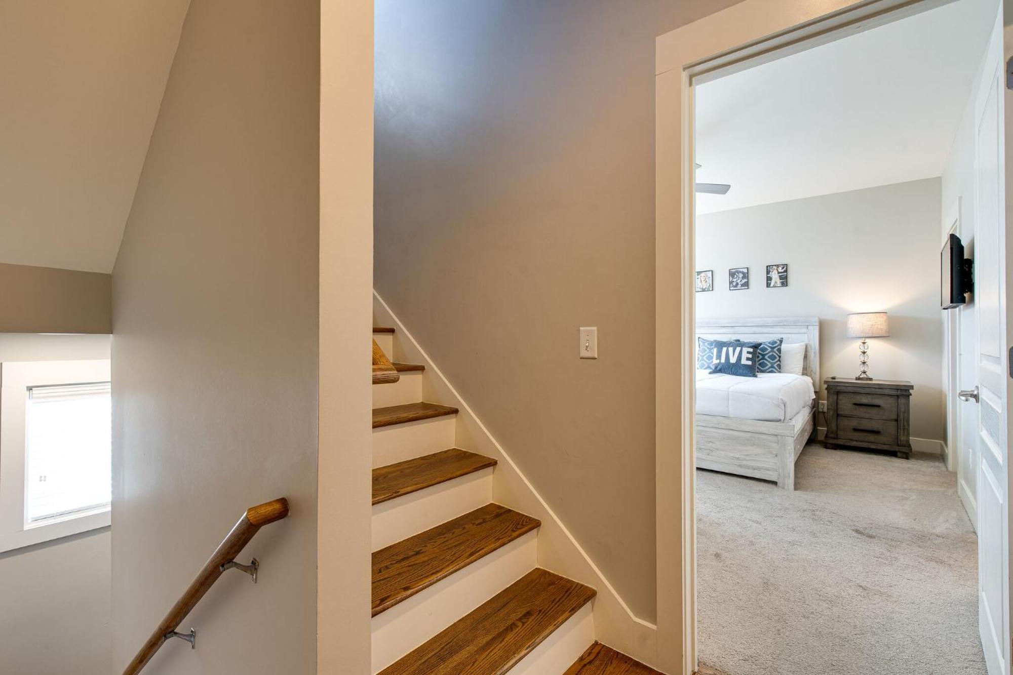 Apartamento The Celebrity - Minutes To Broadway With A Balcony Nashville Exterior foto