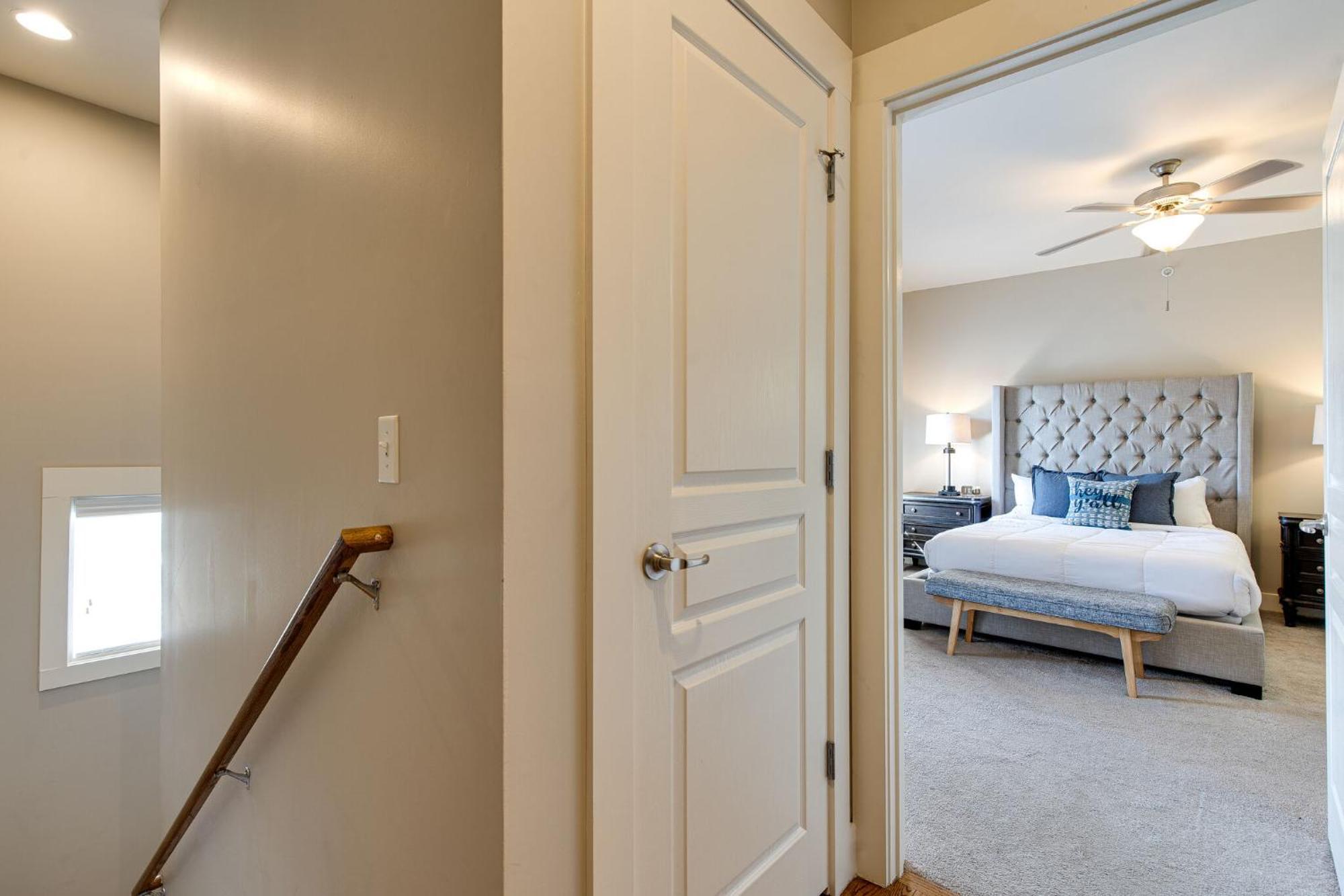 Apartamento The Celebrity - Minutes To Broadway With A Balcony Nashville Exterior foto